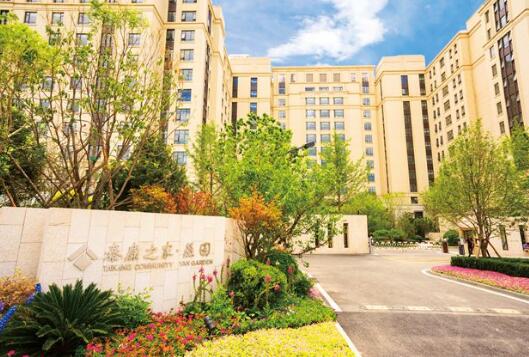 1519868830167041217.jpg 1.jpg