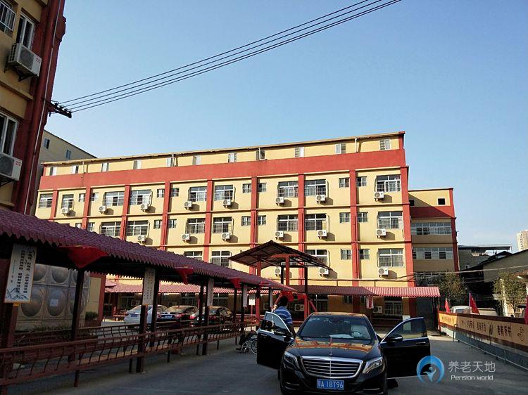 1592475203128058375.jpg 1592475203128058375.jpg